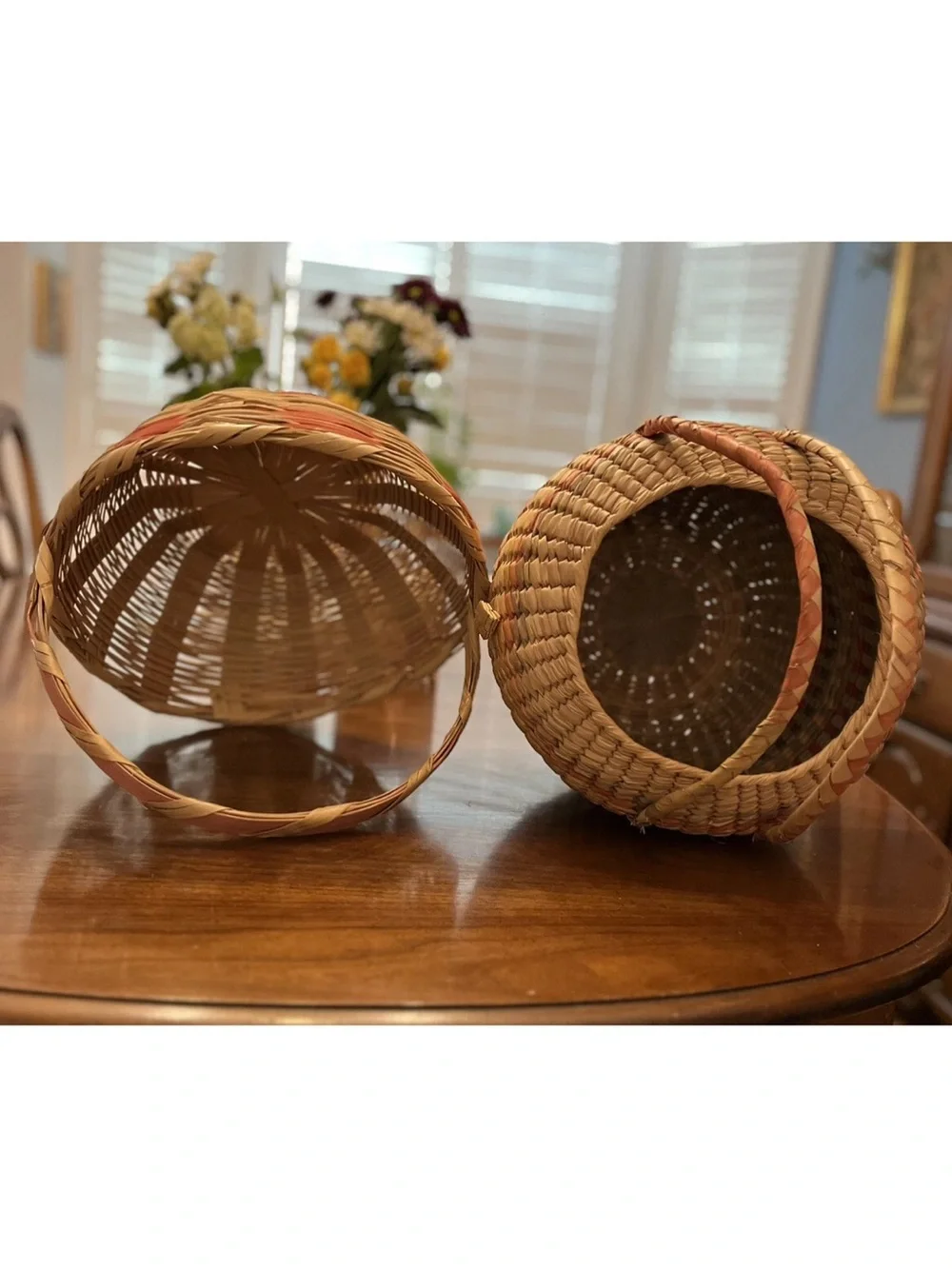 Mexican Baskets with Handles (lot of 2), Woven Straw Material, Vintage, Preowned